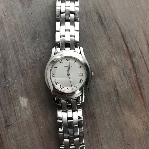 Men's Gucci 5500M watch - Picture 1 of 6